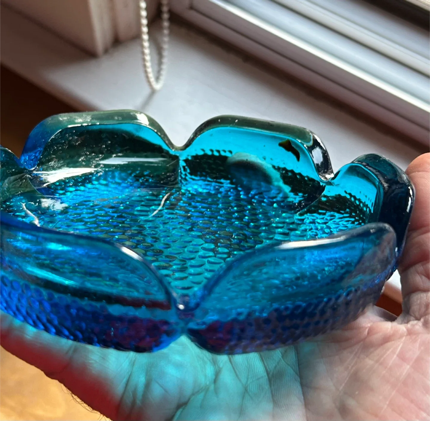 $9 Blenko cobalt Blue Lotus Pebble Art Glass dish MCM vintage image indicator(4)