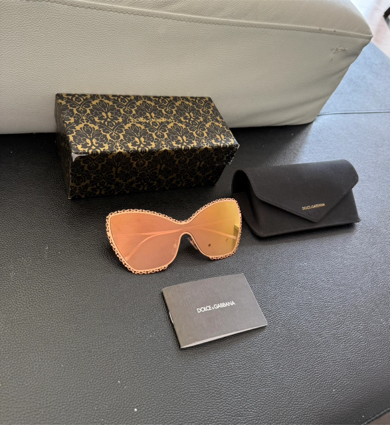 Authentic Dolce & Gabbana Mirrored Sunglasses - photo 4