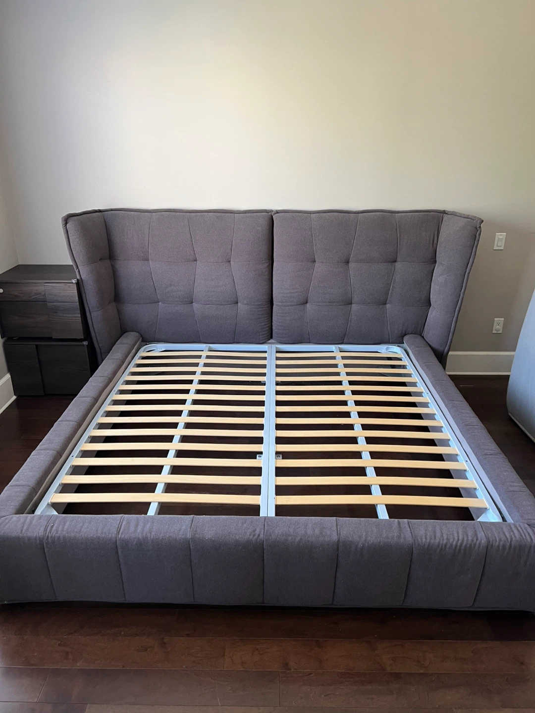 King size bed with mattress