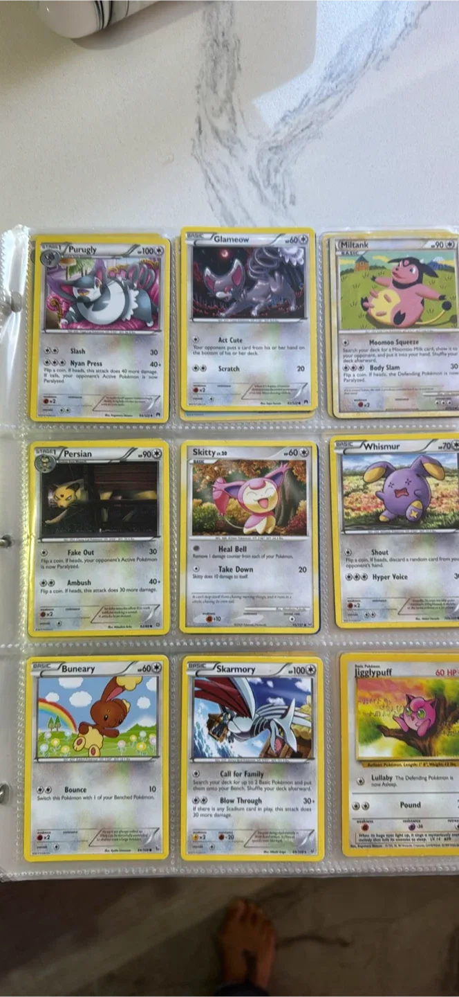 Pokemon Trading Cards Lot image indicator(9)