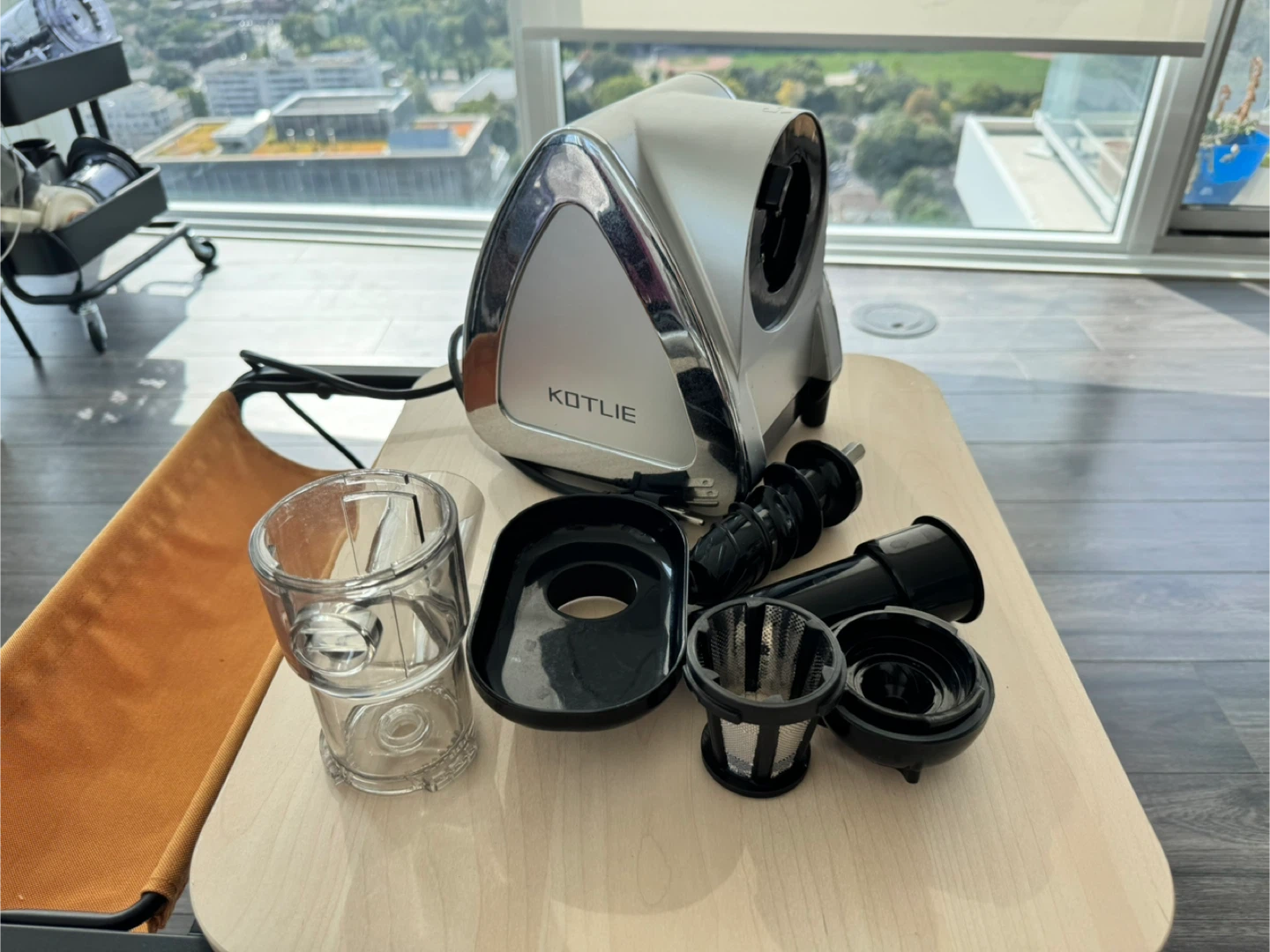 KOTLIE Cold Press Juicer - Easy to Clean