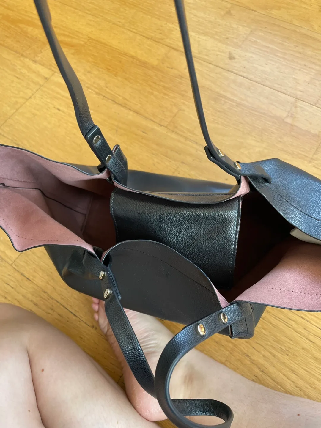 Black Purse image indicator(2)