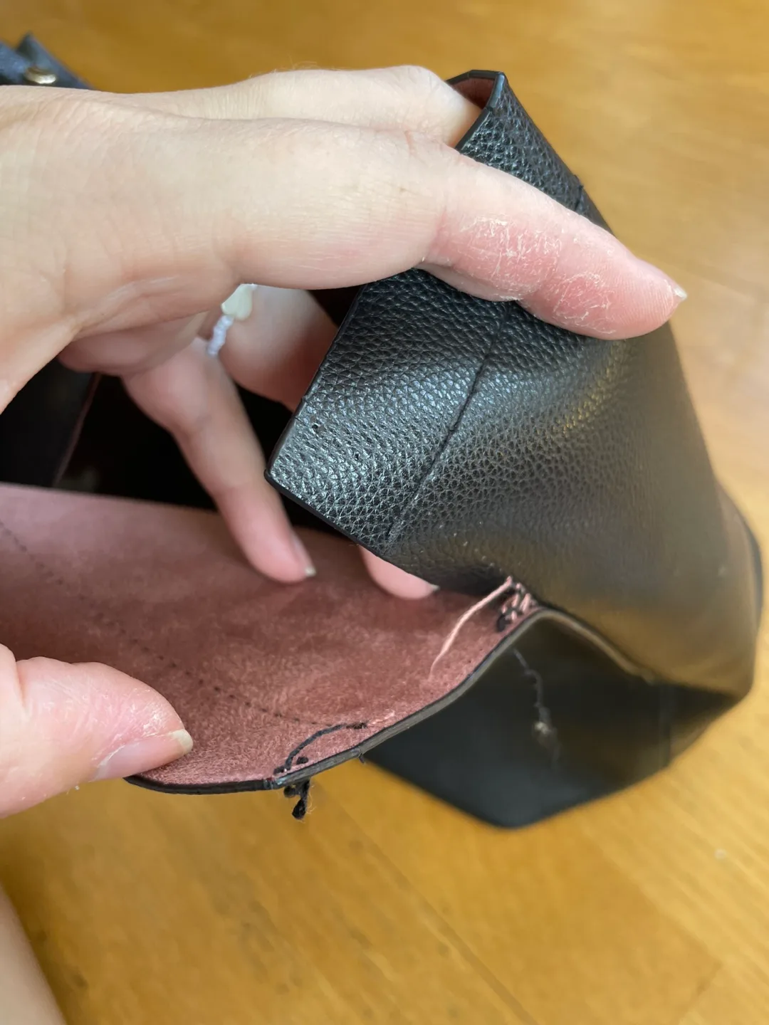 Black Purse image indicator(4)