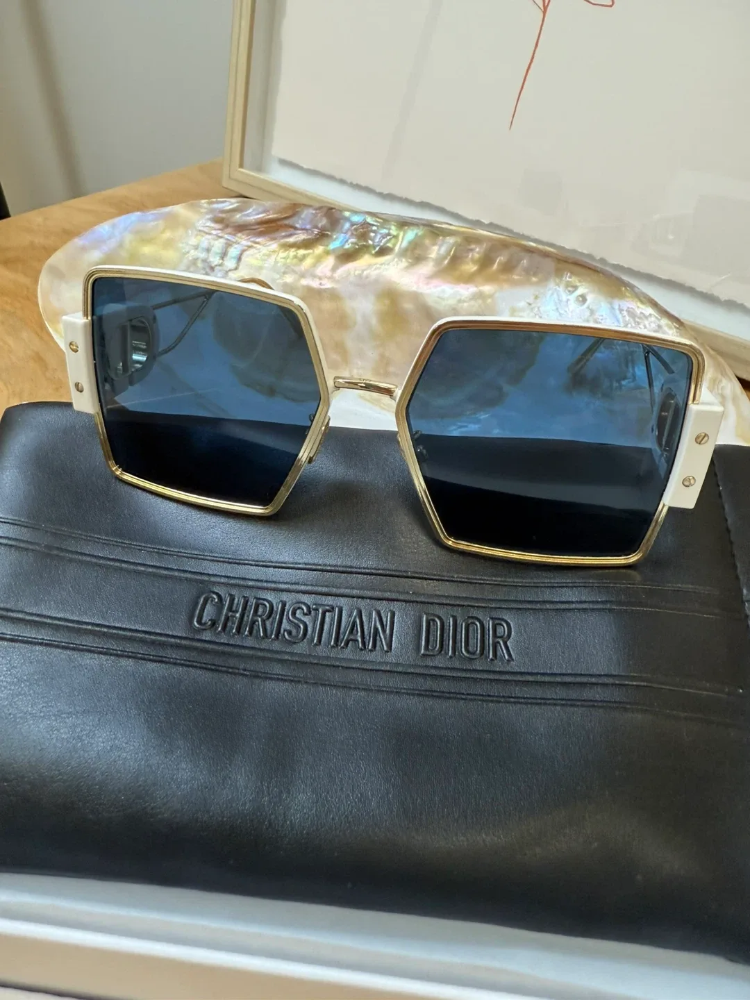 Christian Dior Sunglasses image indicator(4)