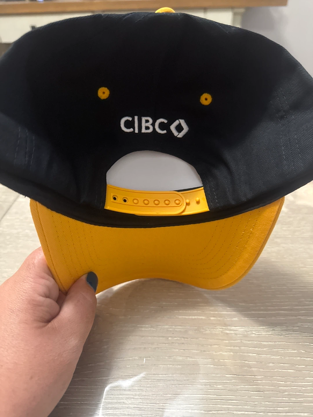 Chicago White Sox Black & Yellow CIBC Hat - photo 2