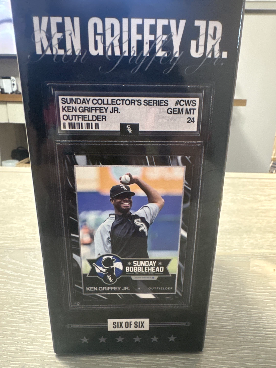 Ken Griffey Jr. White Sox Bobblehead - Sunday Collector's Series - photo 4