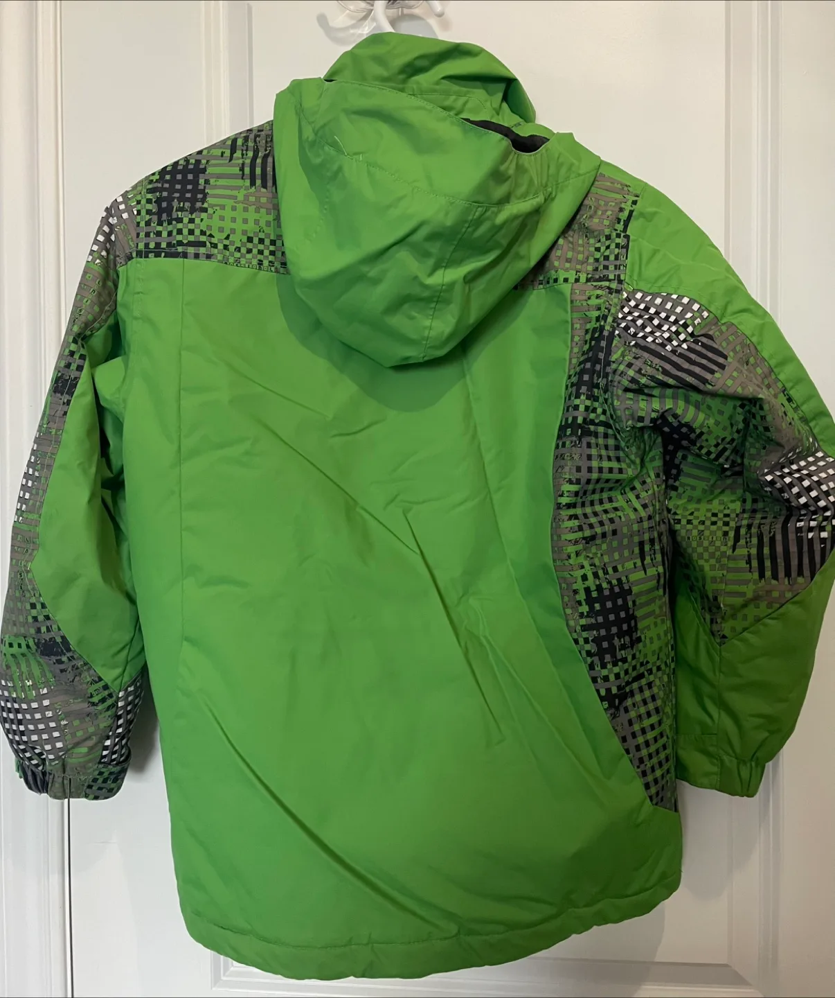 Kids winter /ski jacket size 10 image indicator(2)