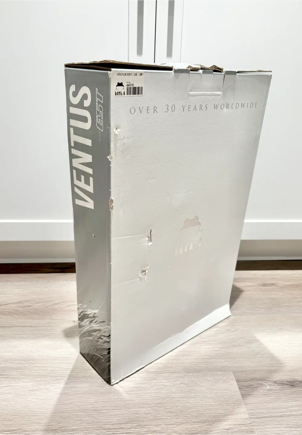 Hyla Ventus EST Vacuum Cleaner New! thumbnail
