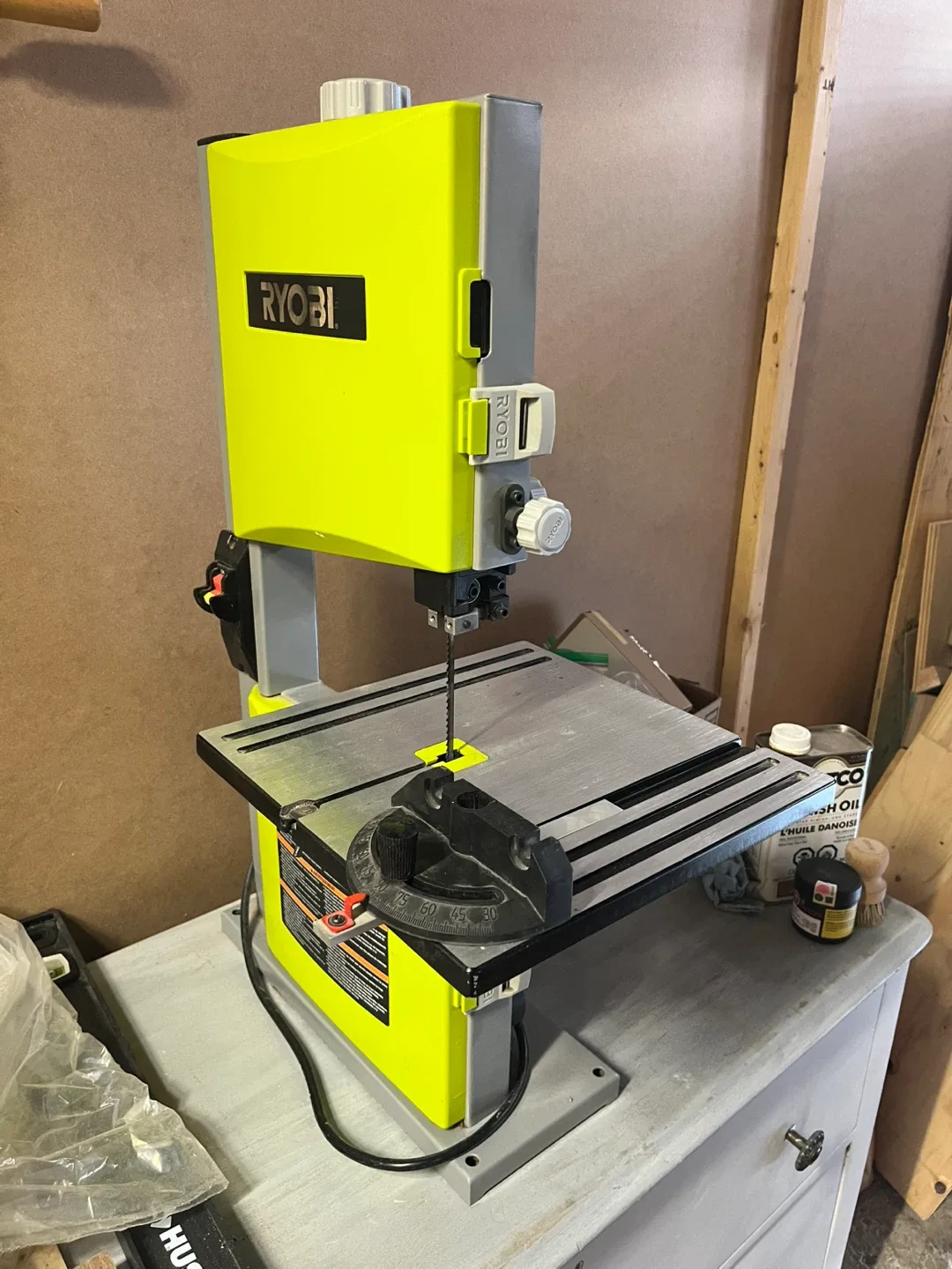 Ryobi Band Saw 9” thumbnail