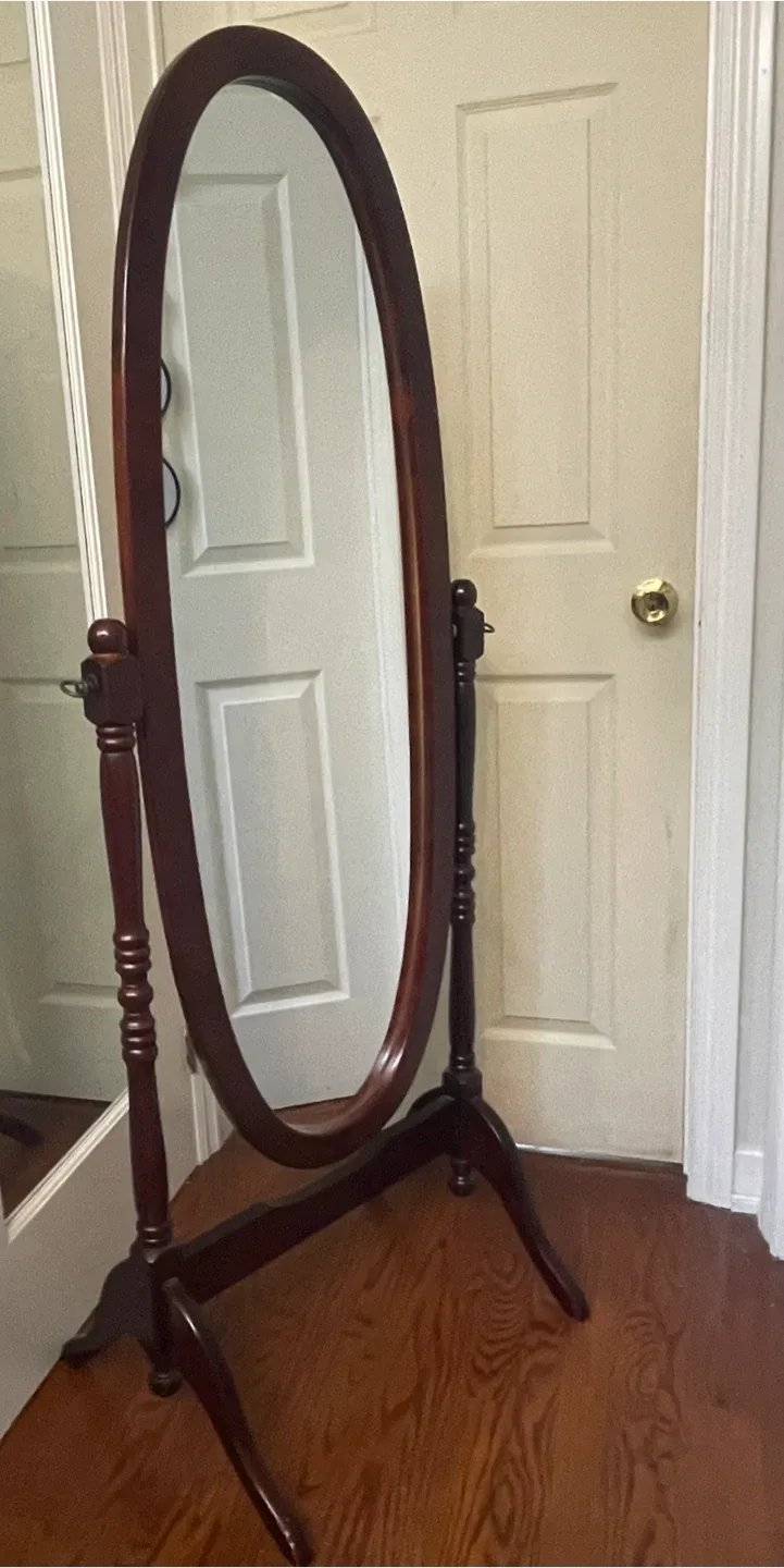 *SALE!* wood floor mirror, Dip Station, Bistro Chairs, etc.. image indicator(9)