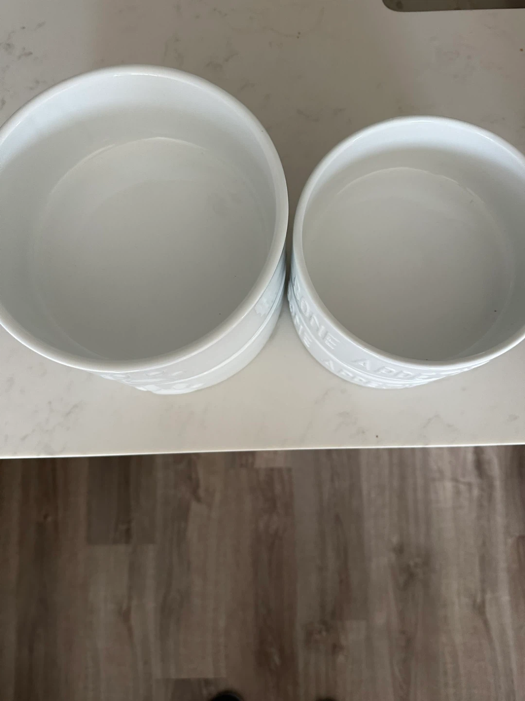 Set of 4 White Ceramic Pet Bowls - photo 2