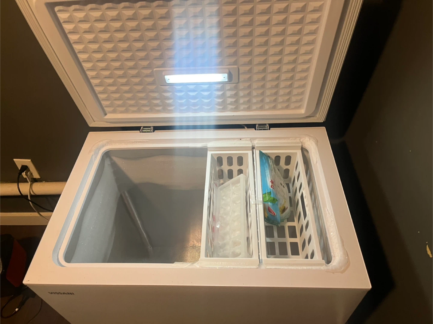 Chest  deep Freezer