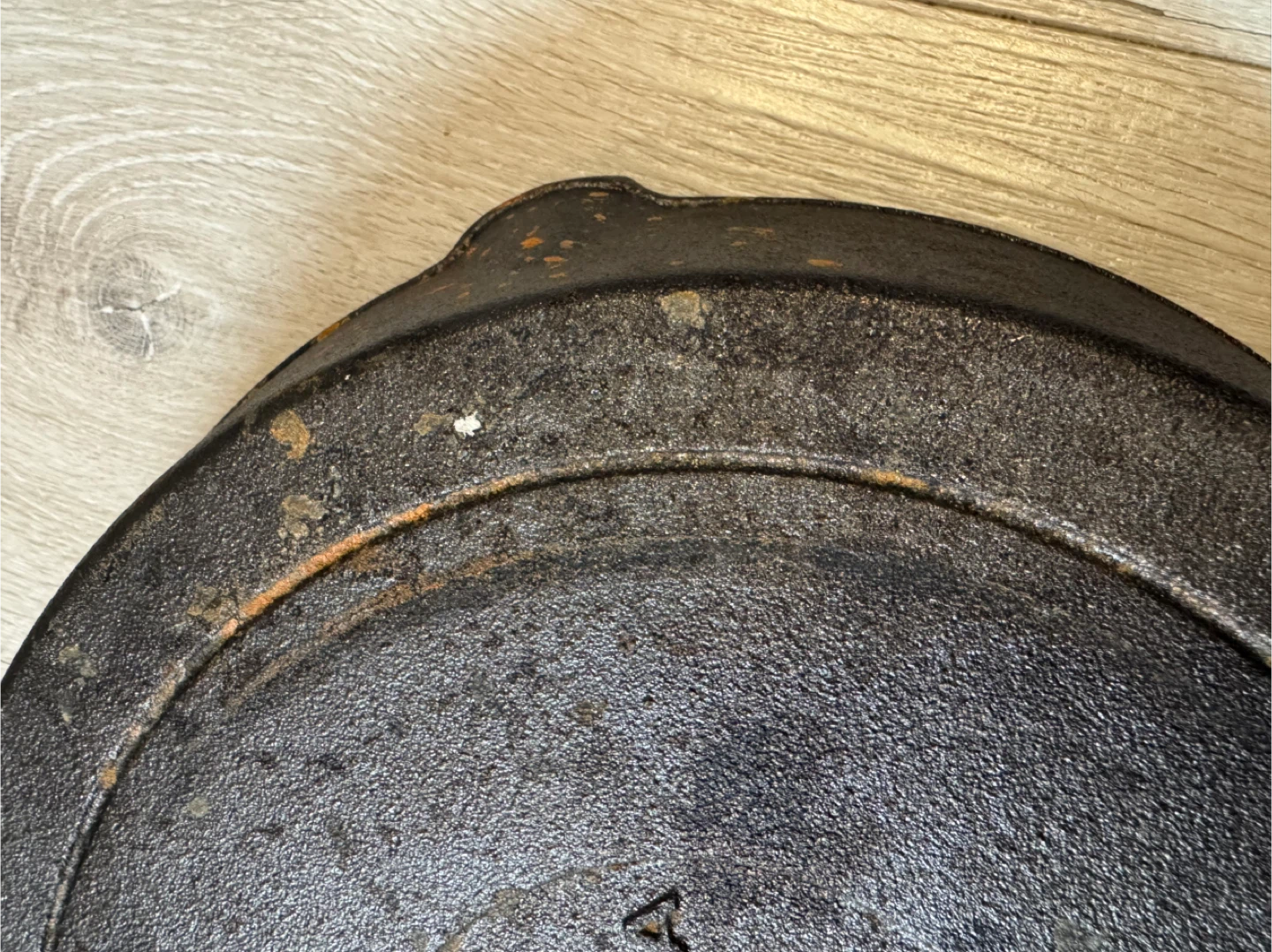 Lagostina 10-in cast iron skillet - photo 4