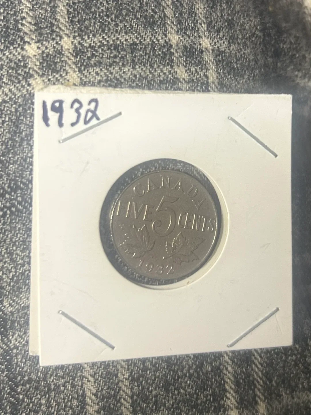 1932 Canadian Five Cent Coin thumbnail