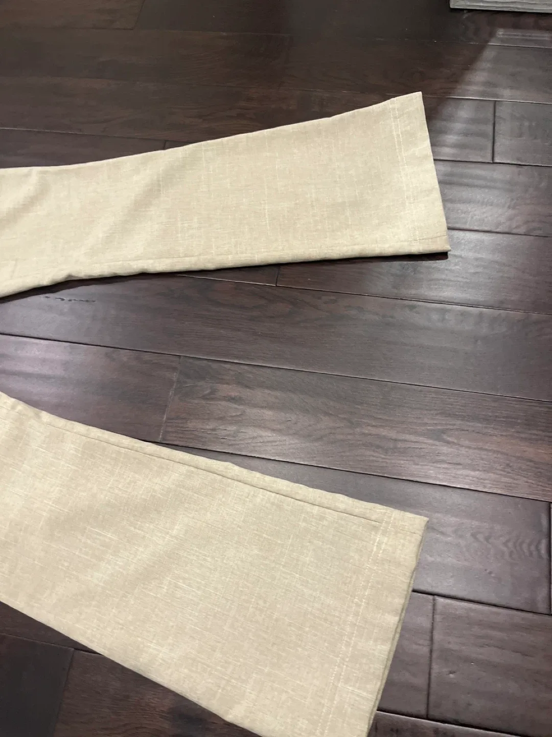 Suzy Shier Beige Pants - Size 5/6 image indicator(2)