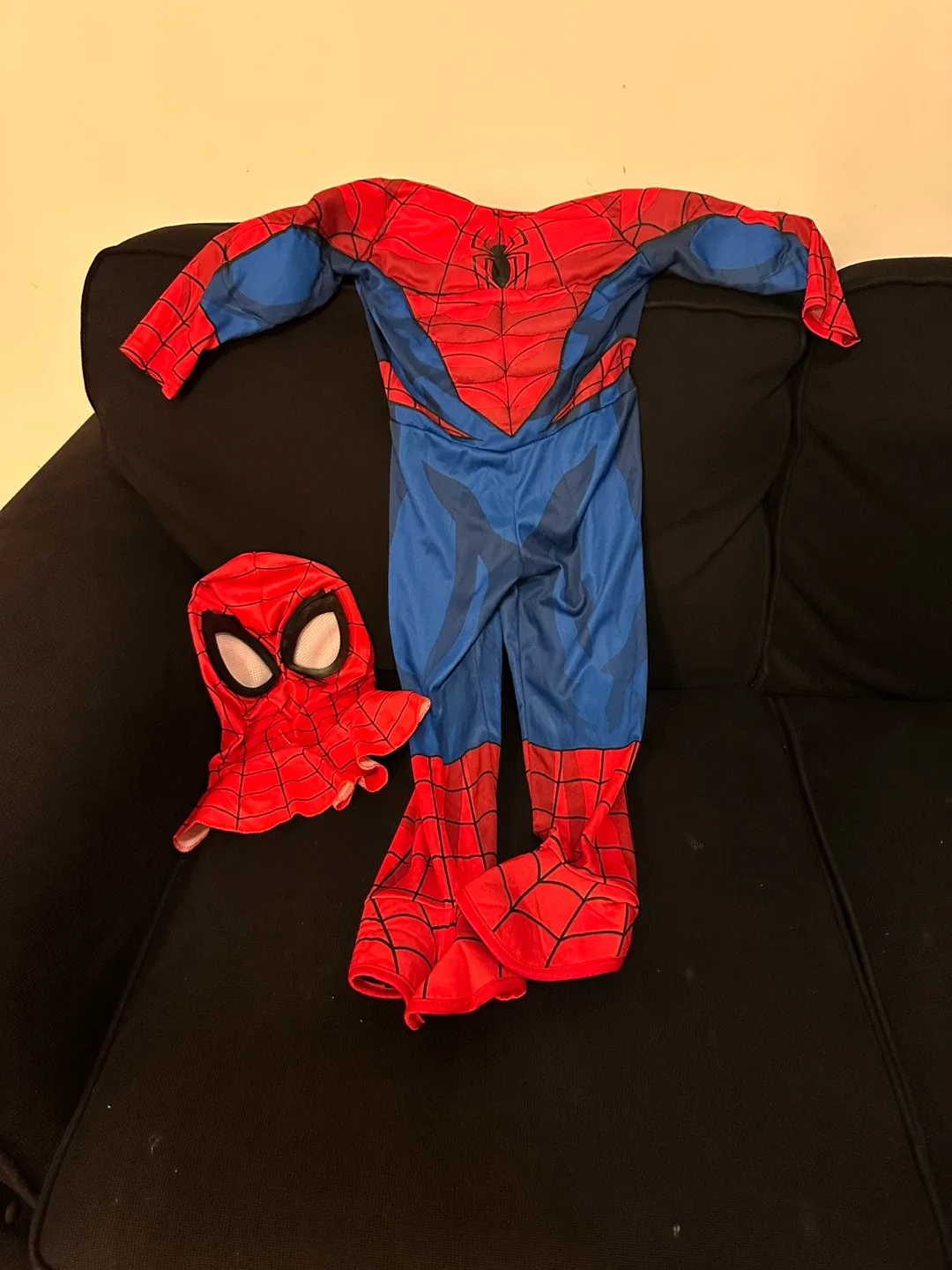 Spiderman Halloween Costume - Size 3T - 4T thumbnail