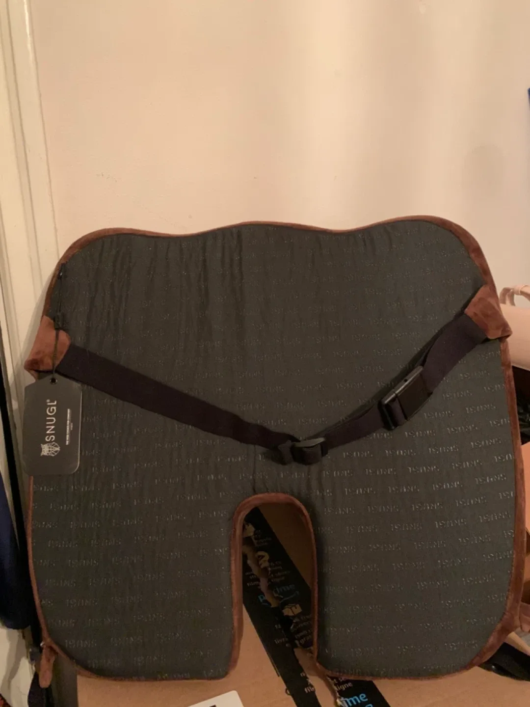 SNUGL Seat Cushion - Brown image indicator(2)