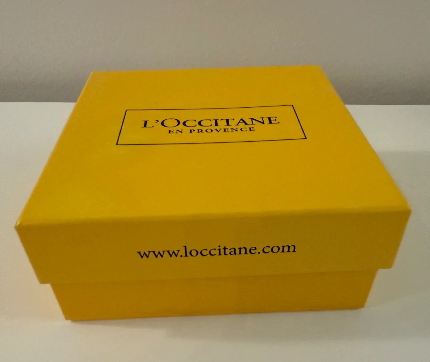 L'Occitane Gift Set image indicator(2)