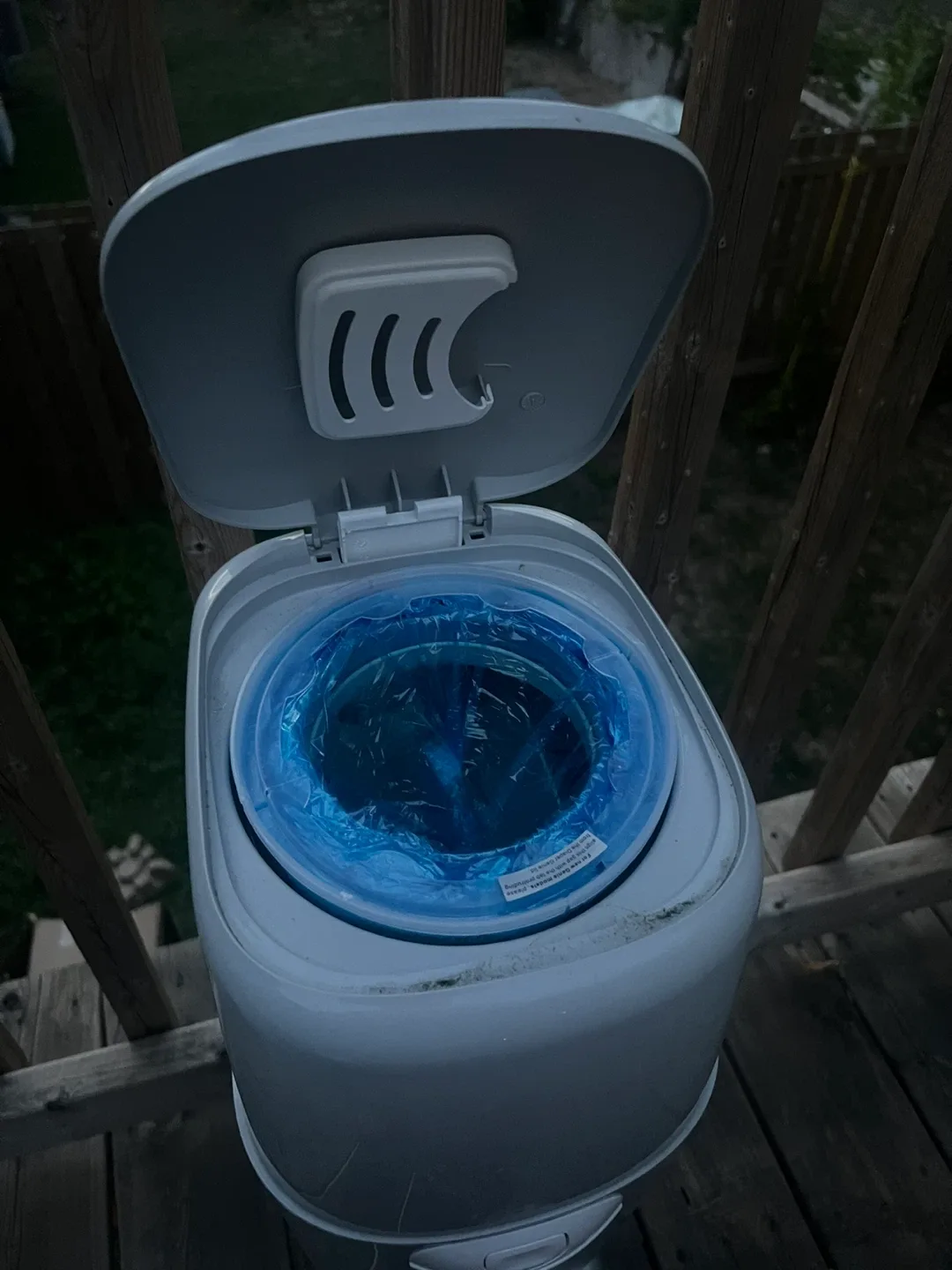 Diaper Genie Grey Diaper Pail image indicator(2)