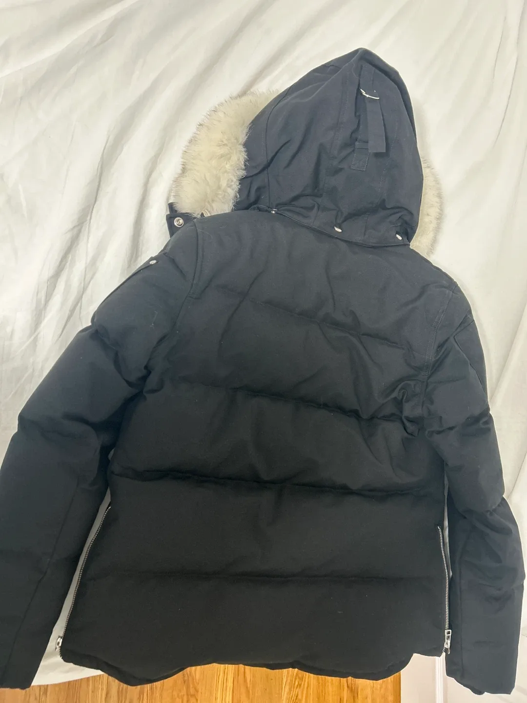Moose Knuckles Down Filled Jacket - L/G image indicator(3)