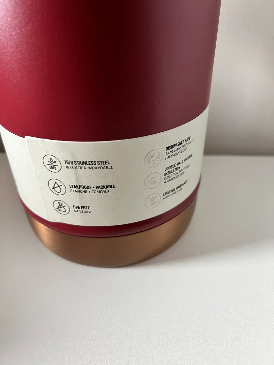 Stanley Vacuum Insulated Growler - 64oz image indicator(2)