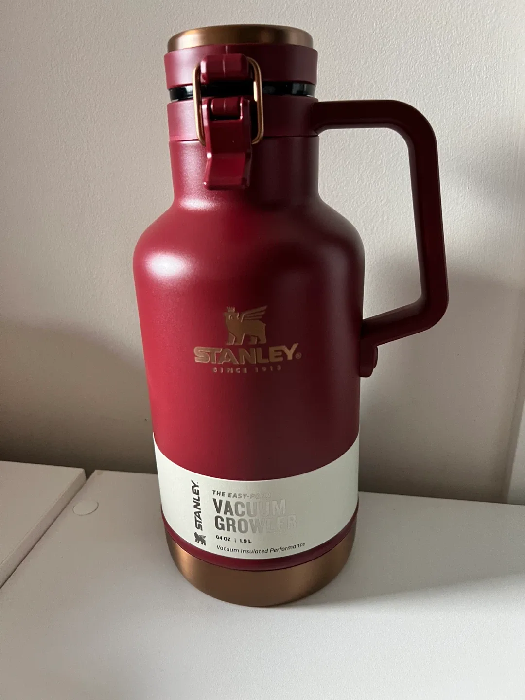 Stanley Vacuum Insulated Growler - 64oz thumbnail