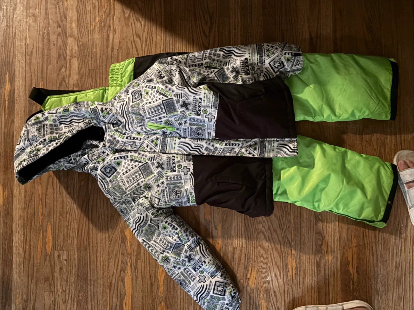 Snowsuit - photo 5