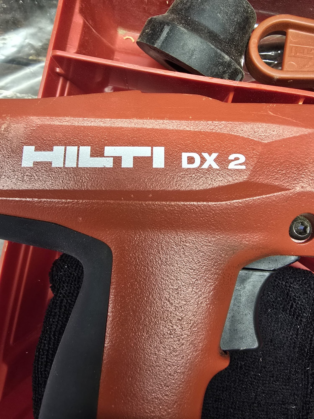 Hilti DX 2 Powder-Actuated Tool with Case - photo 2