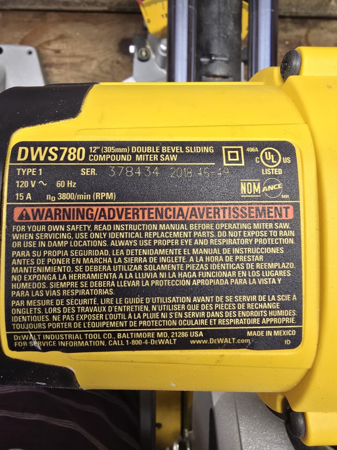Dewalt DWS780 12" Double Bevel Sliding Compound Miter Saw - photo 4