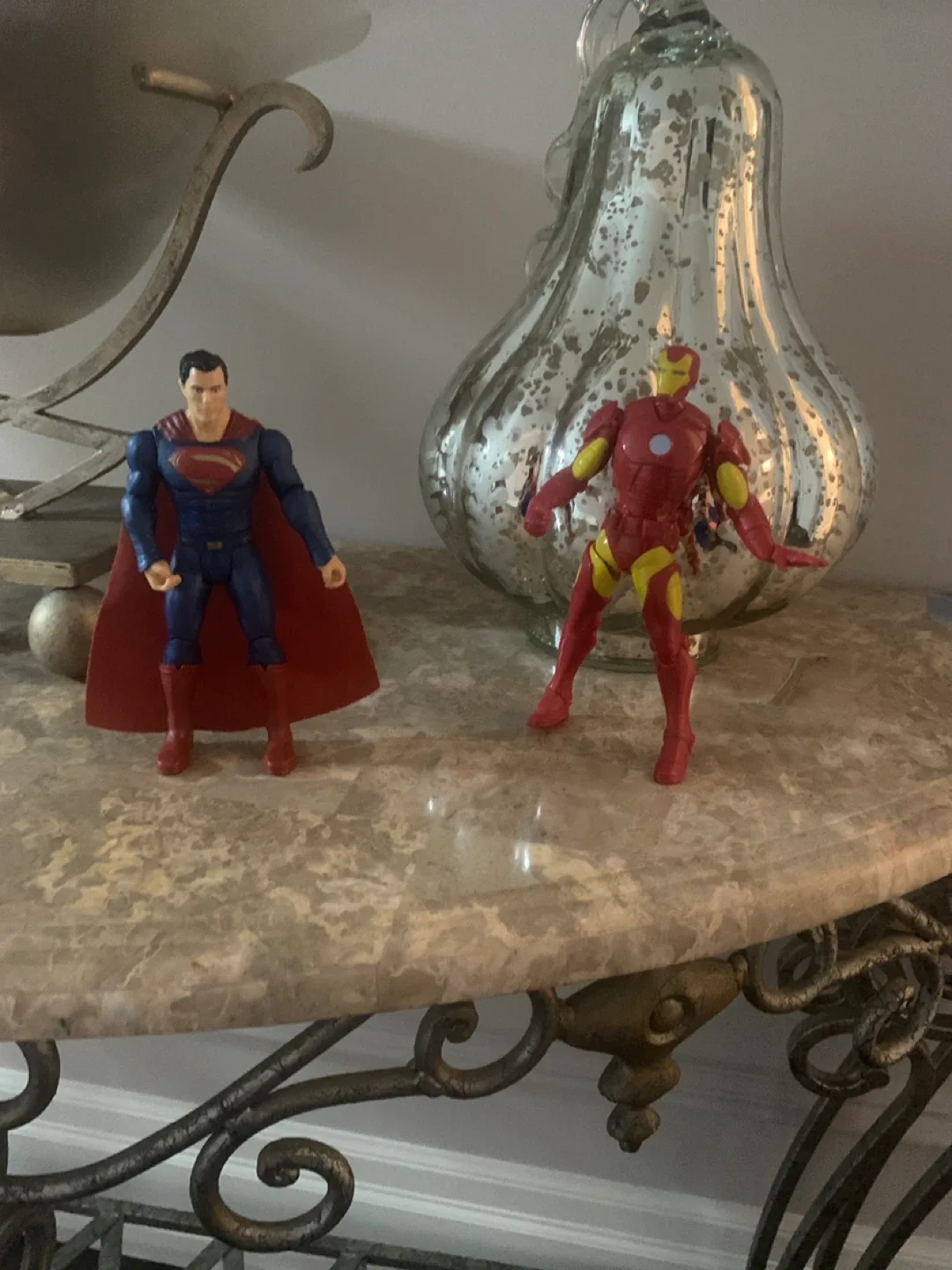 Iron Man & Superman Action Figures image indicator(3)