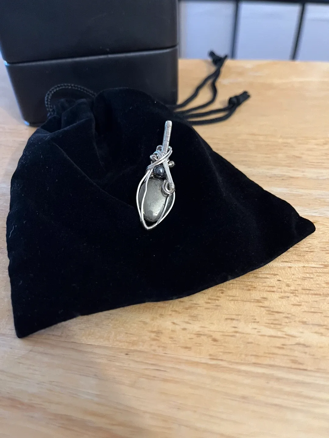 😍UNIQUE HANDMADE ✨Wire Wrapped Pyrite Pendant image indicator(4)