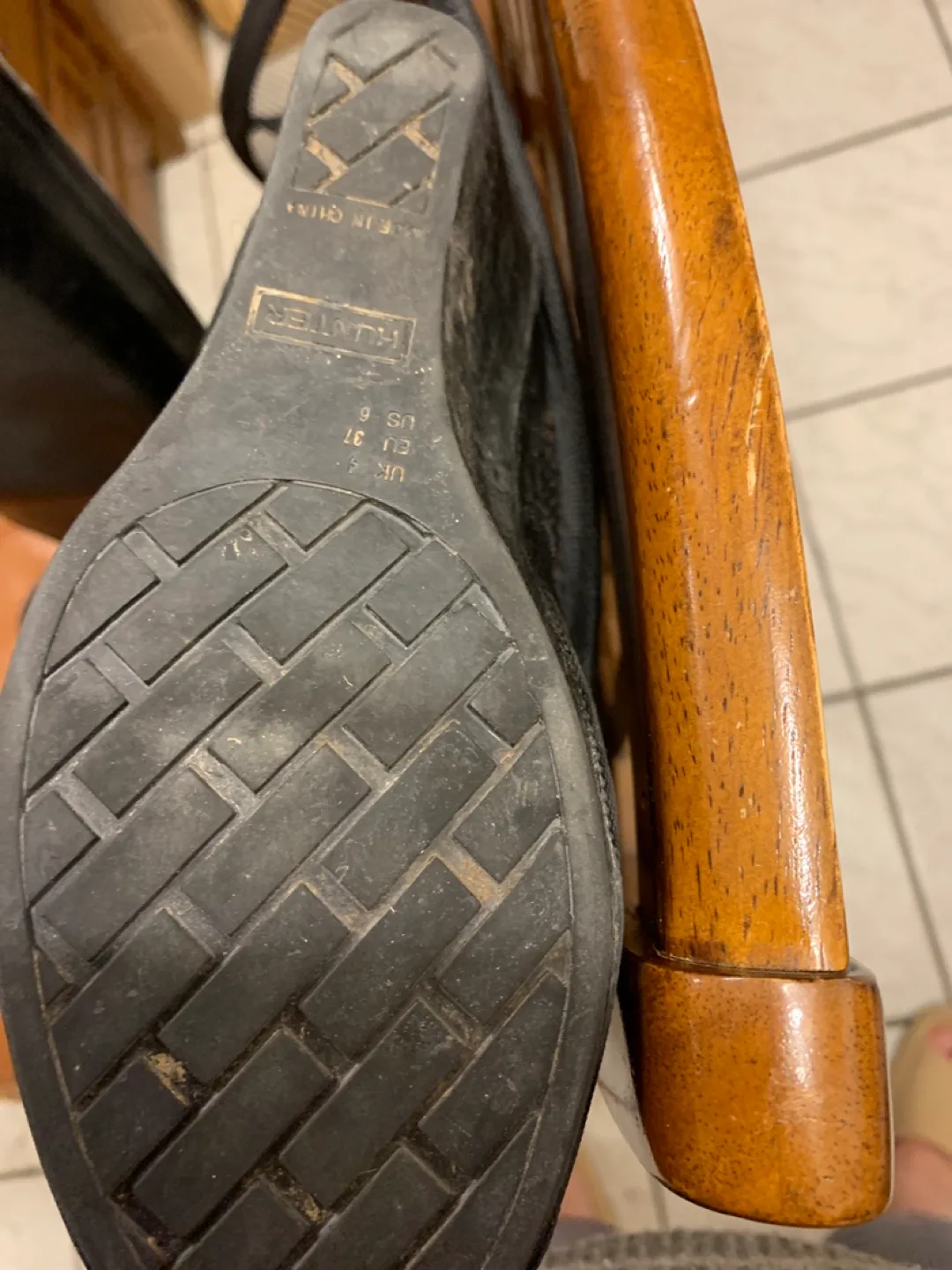 Hunter Black Rain Boots - Women's Size 6 image indicator(3)