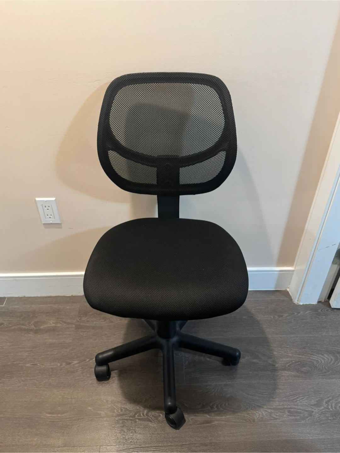 Black Mesh Office Chair