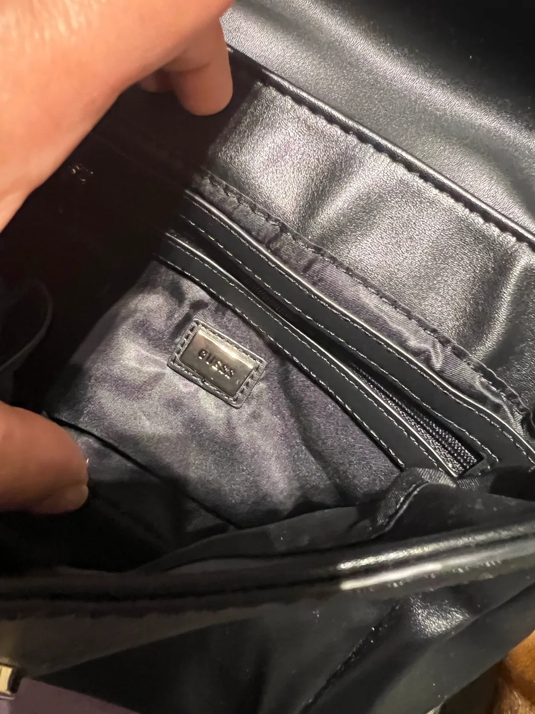 Brand new Guess Black cross body Handbag image indicator(4)