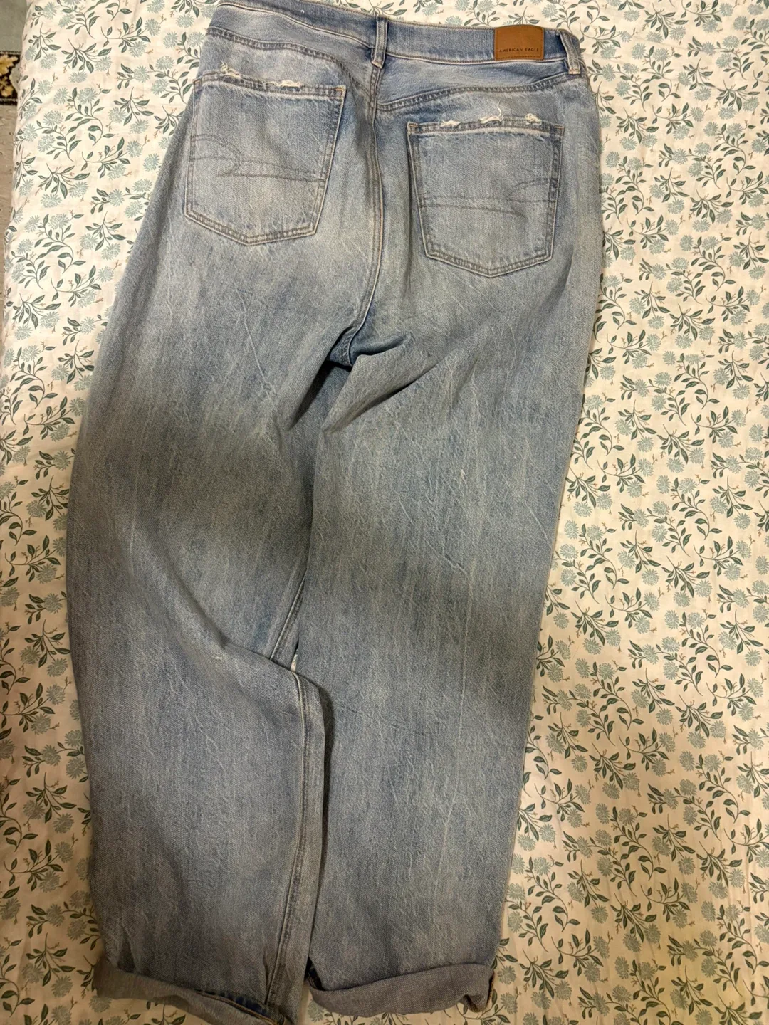 American Eagle Jeans 🥕 image indicator(3)