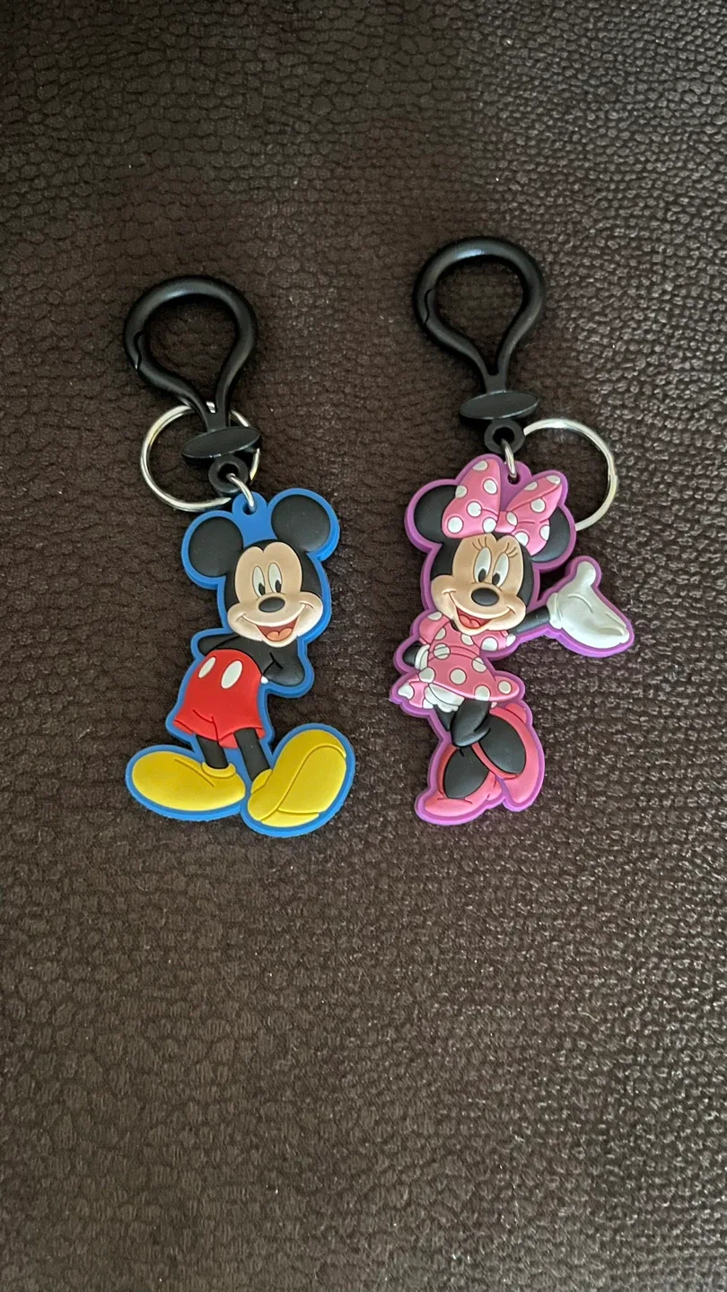 Mickey & Minnie Mouse Keychains - Disney thumbnail