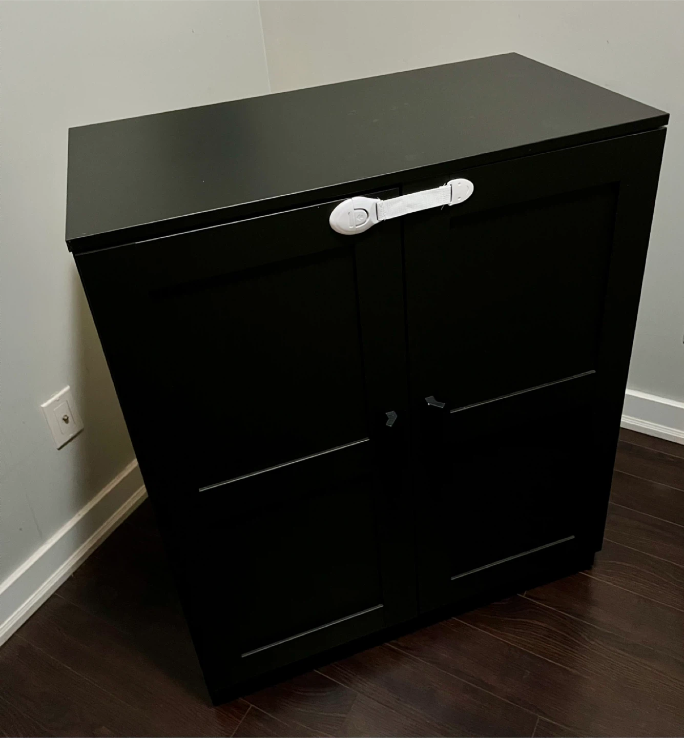 IKEA BRIMNES Cabinet with Doors – Black (78x95 cm)