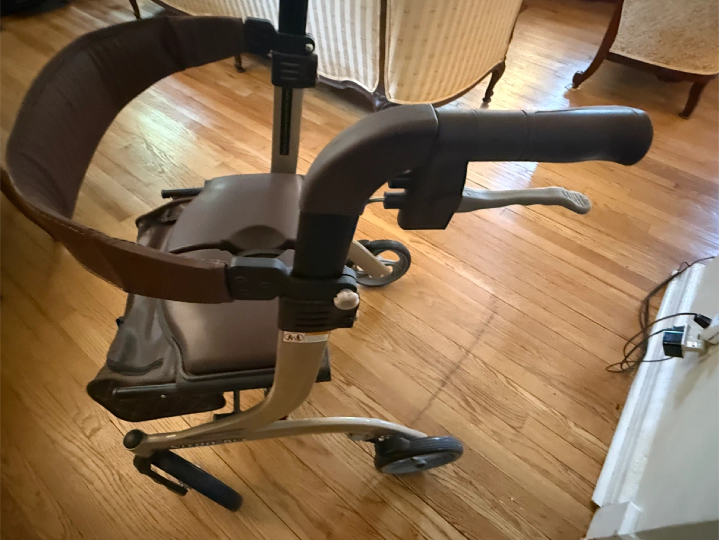 Drive Medical Nitro DLX Euro Style Folding Walker Rollators