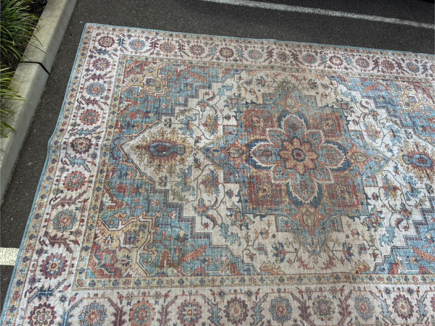 Surya Iris IRS2301 Area Rug 9' x 12' - photo 5