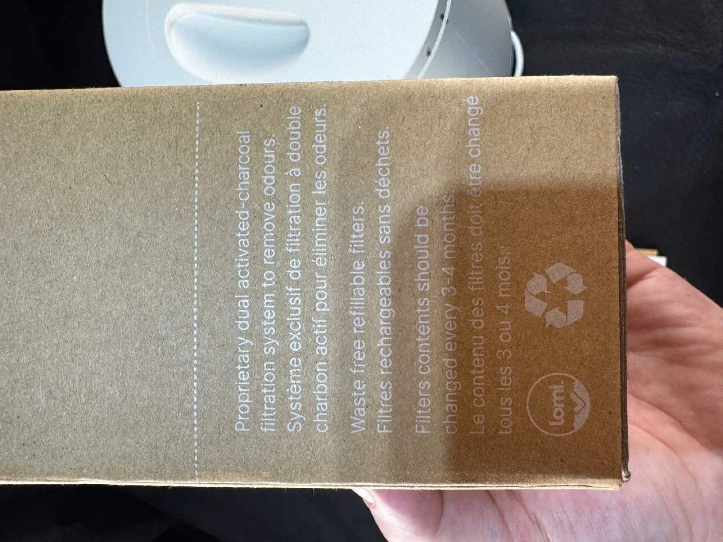 LOMI Smart Waste Kitchen Composter by Pela Earth image indicator(5)