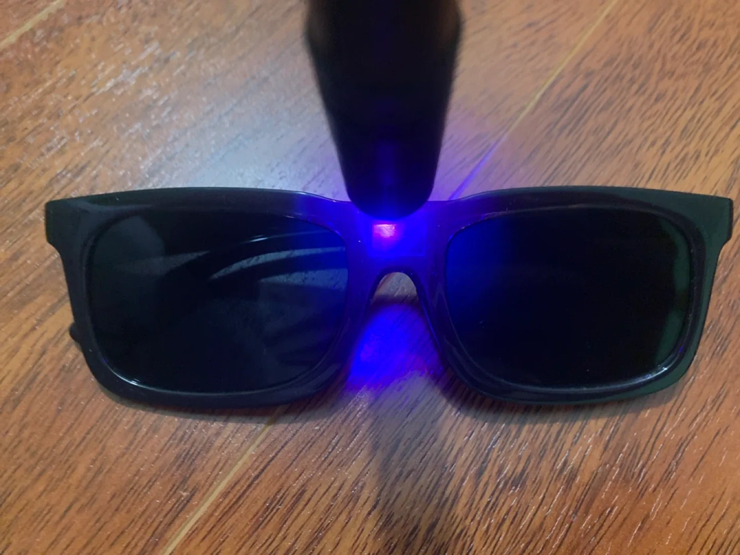 BNIB color changeable sunglasses image indicator(4)