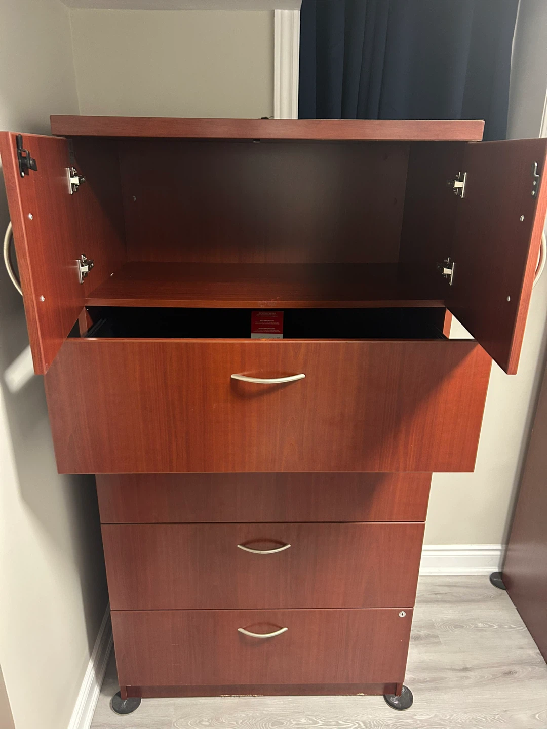 Wardrobe/Cabinet - photo 2