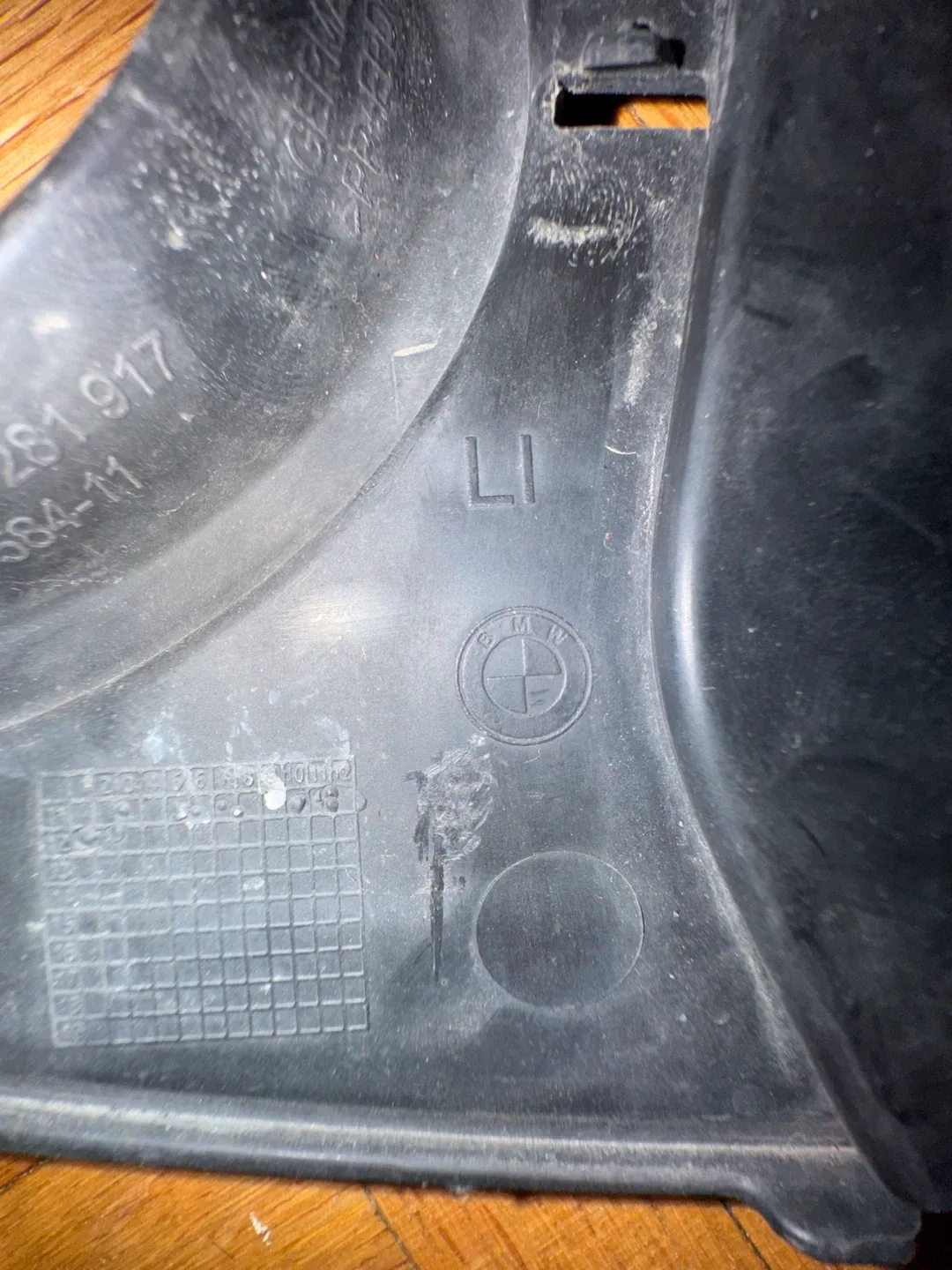 2015-2018 bmw 3 series front bumper. image indicator(5)