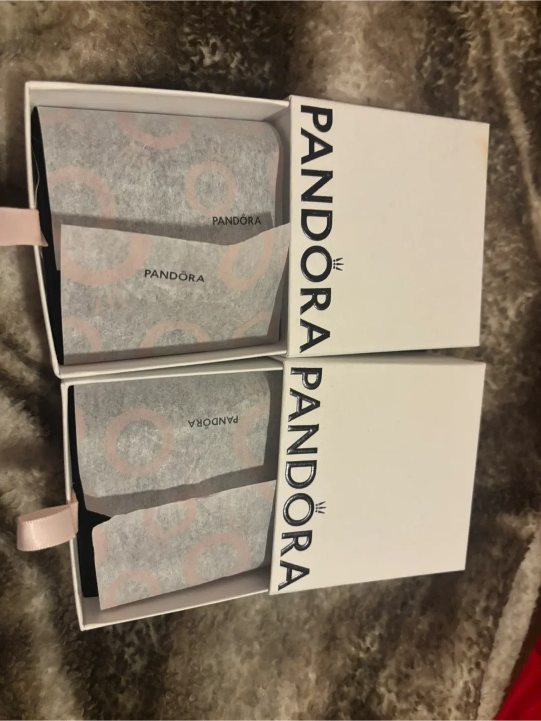 Pandora Empty Jewelry Box - New image indicator(2)