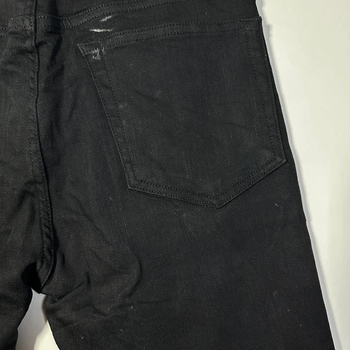 FRAME Denim Black Jagger True Skinny Jeans, Size 31 image indicator(7)