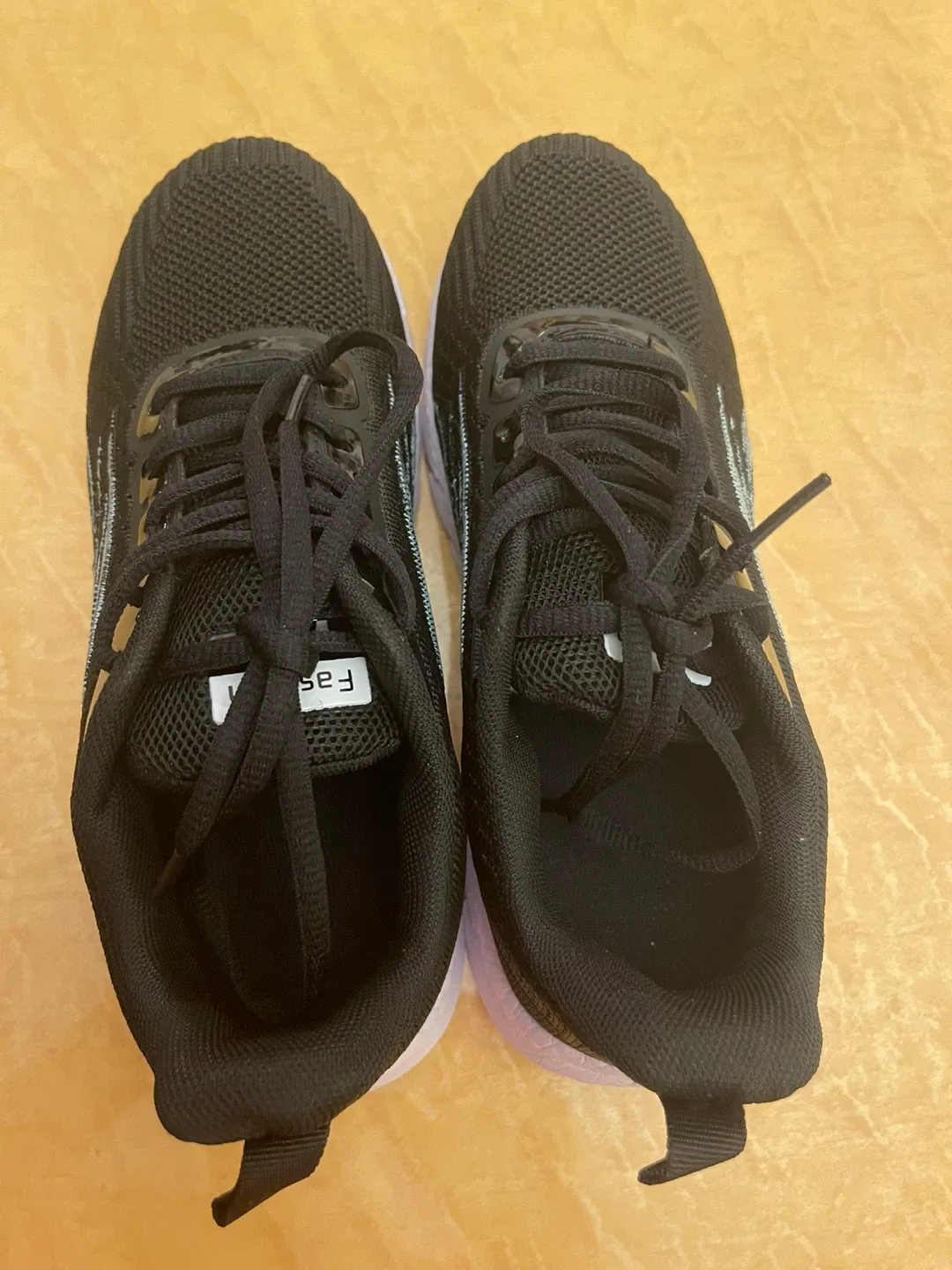Black Fashion Sneakers Size 6 image indicator(2)