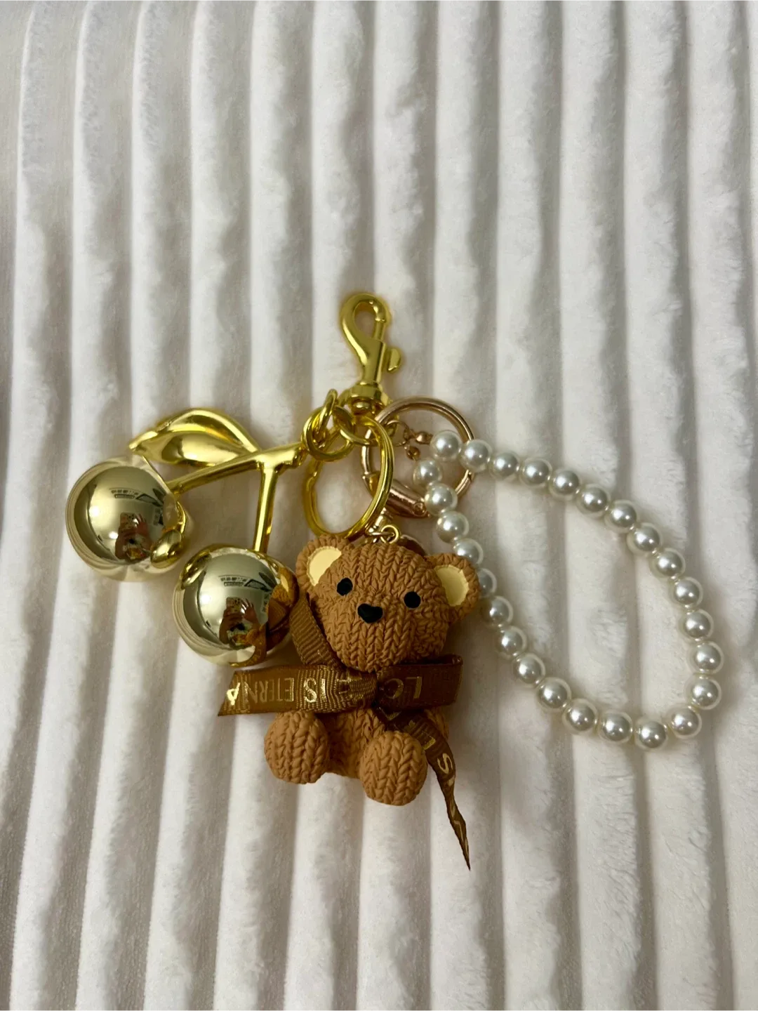 Cute Bear & Cherry Keychain image indicator(2)