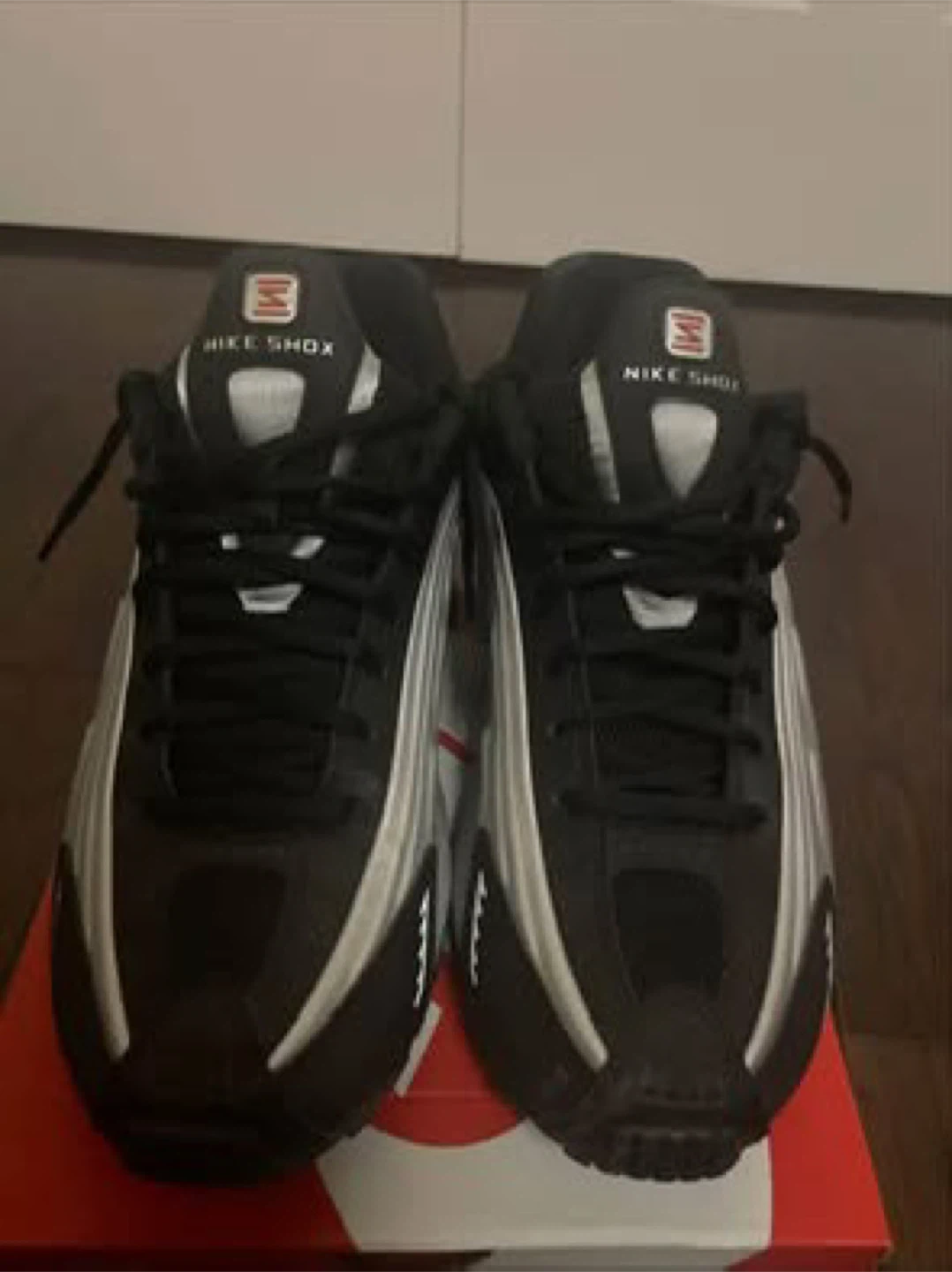 Nike Shox R4 Black/Metallic Silver