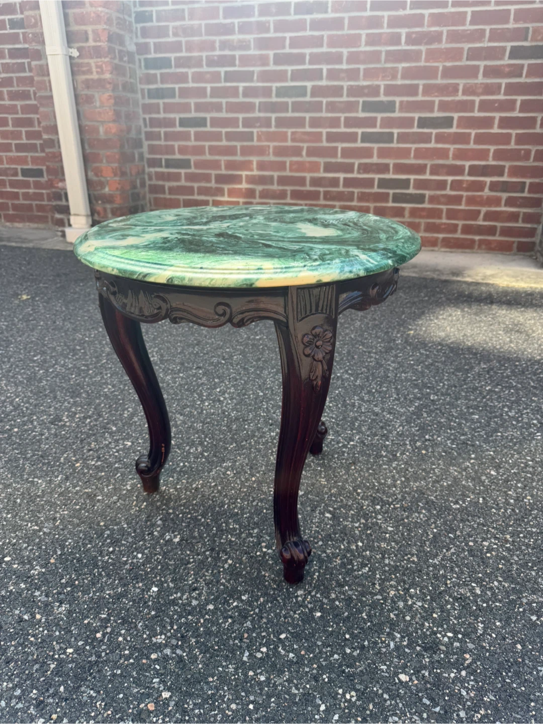 Round Marble Top Accent Table - photo 2