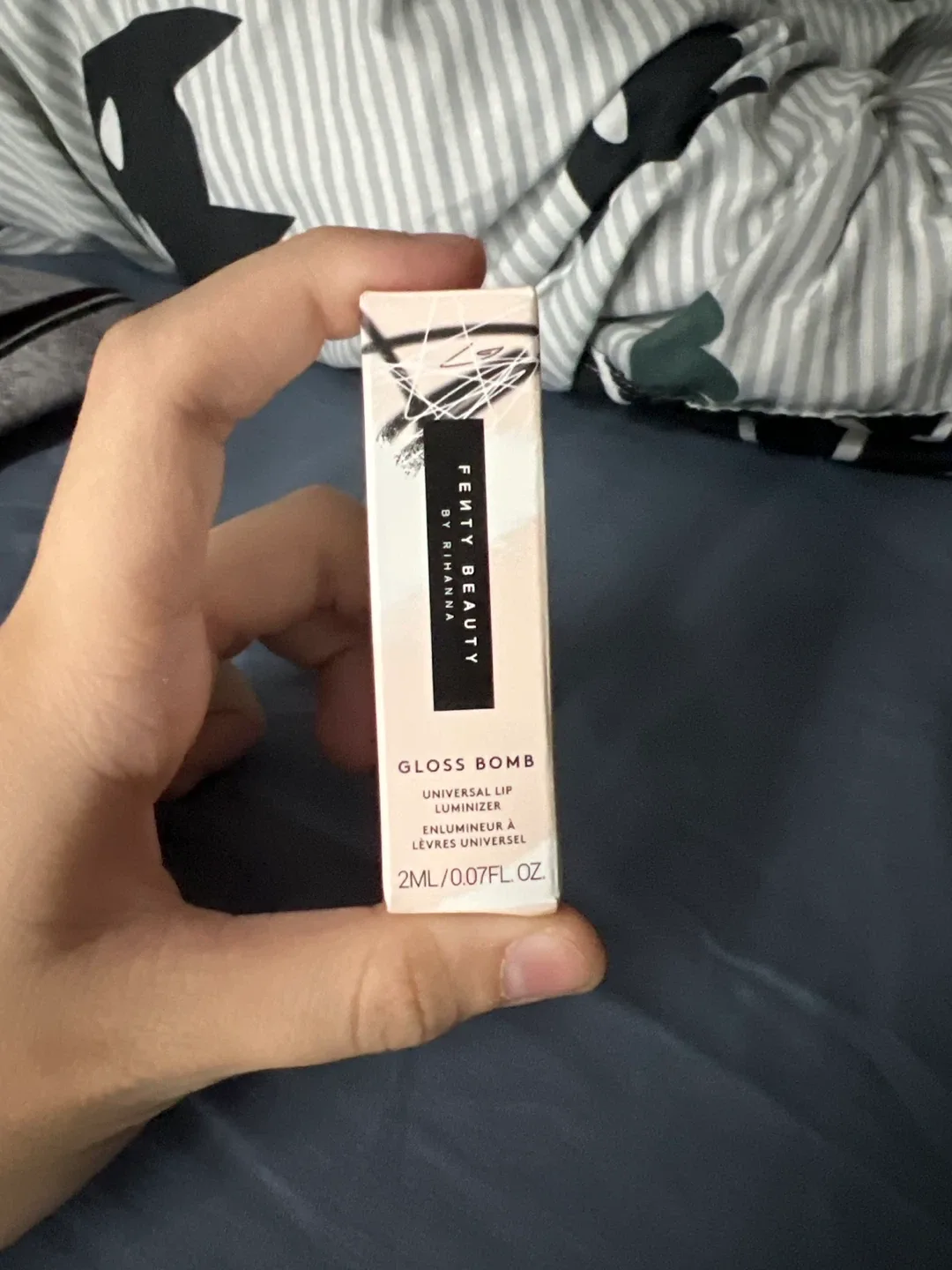 Fenty Beauty Gloss Bomb Universal Lip Luminizer - Fenty Glow thumbnail